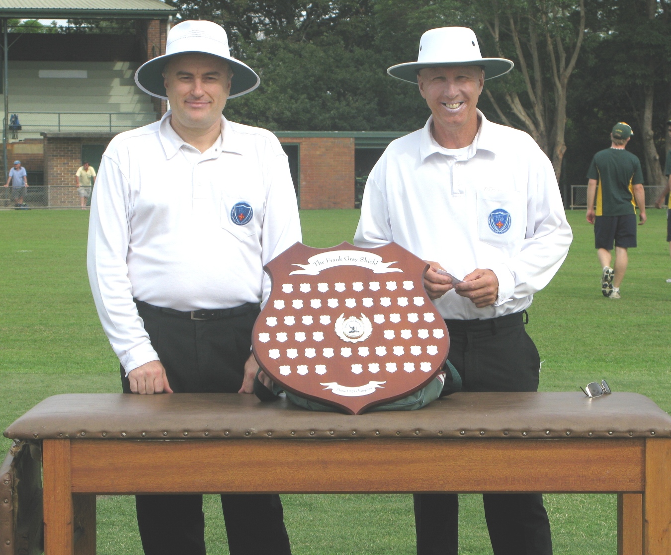 FRANK GRAY SHIELD GRAND FINAL UMPIRES 200809 Sydney Shires Cricket